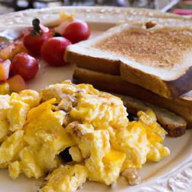 Scrambled Eggs & Toast: The Ultimate Quick Meal Fix